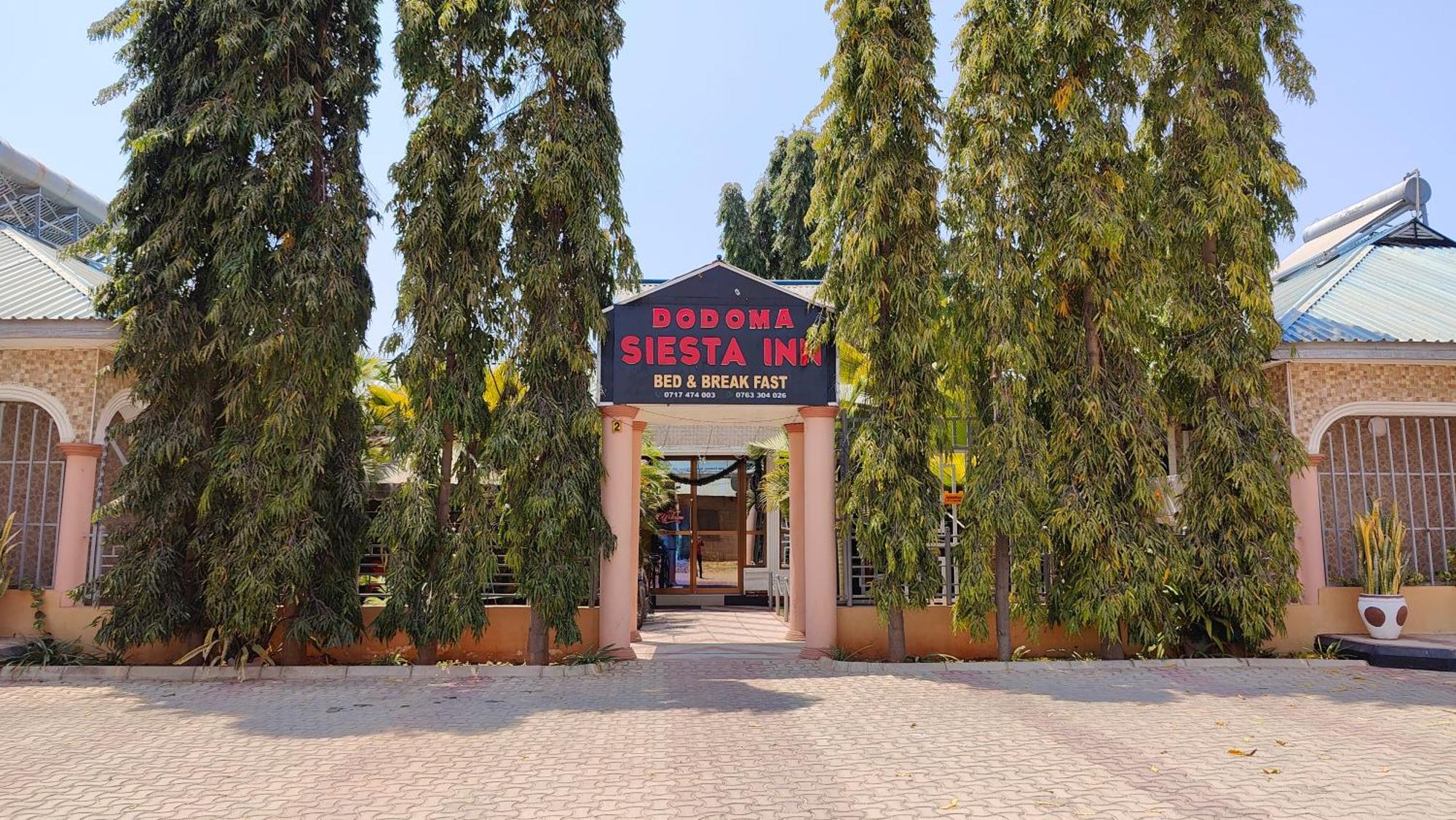 Dodoma Siesta Inn Екстериор снимка