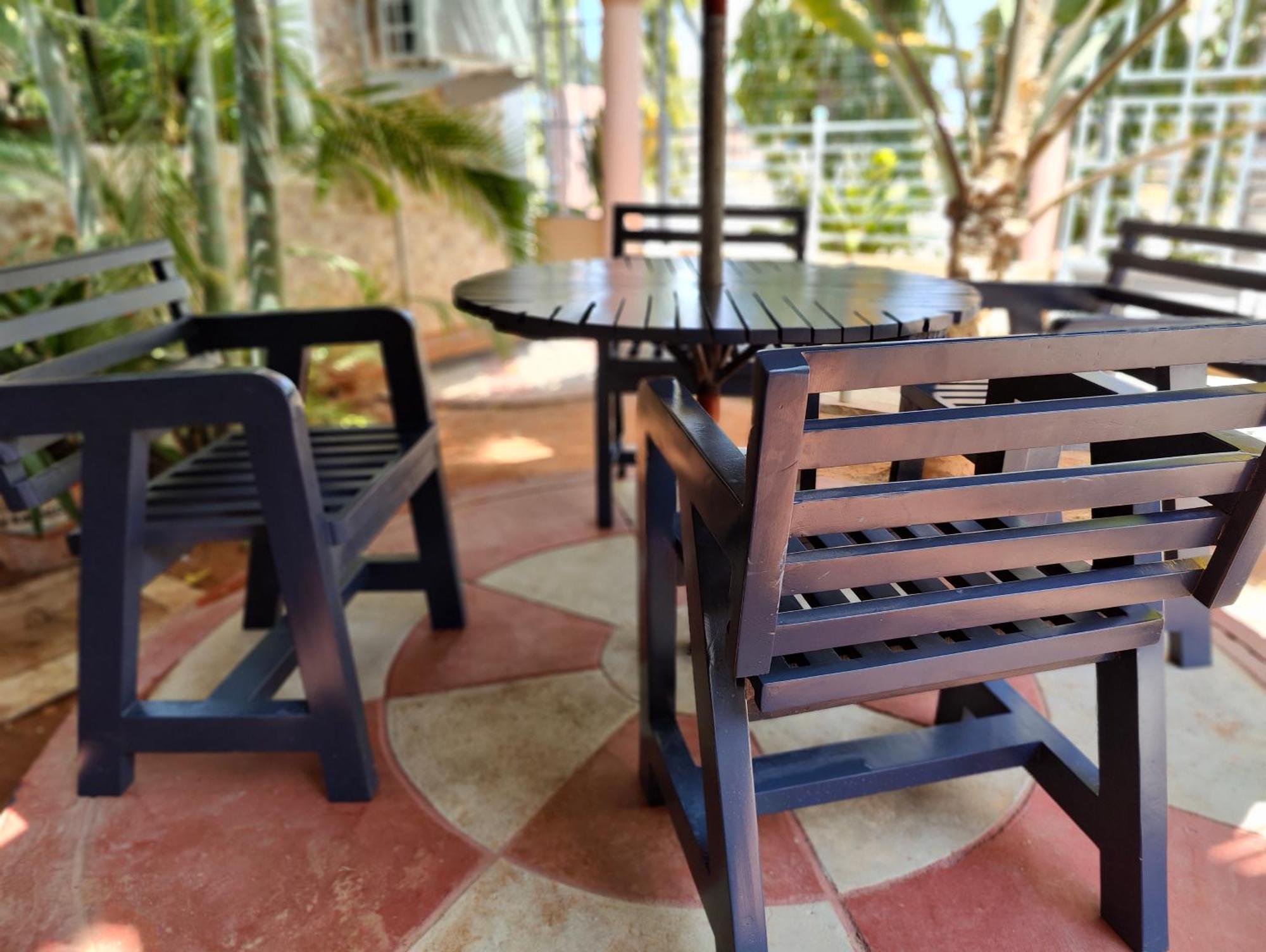 Dodoma Siesta Inn Екстериор снимка